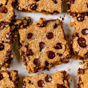 Healthy Chocolate Chip Oatmeal Bars