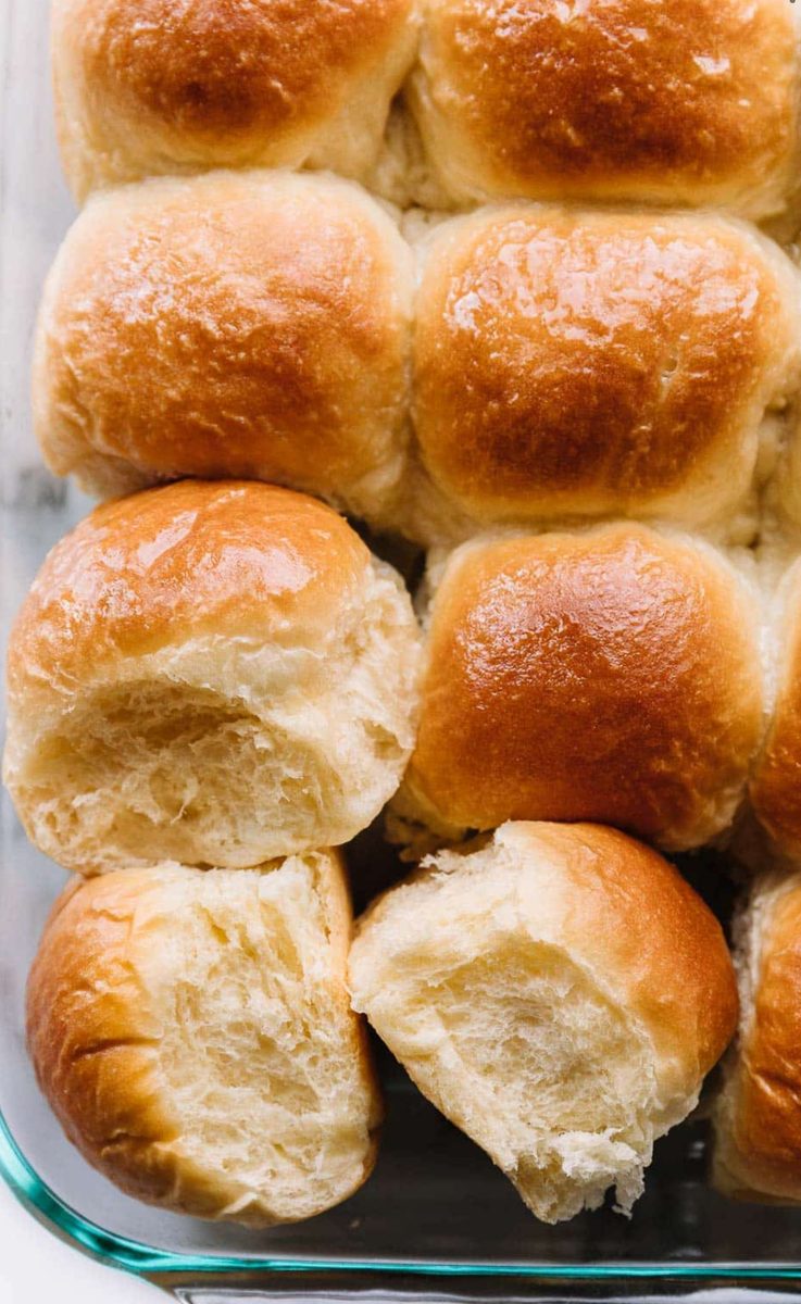 Soft Dinner Rolls